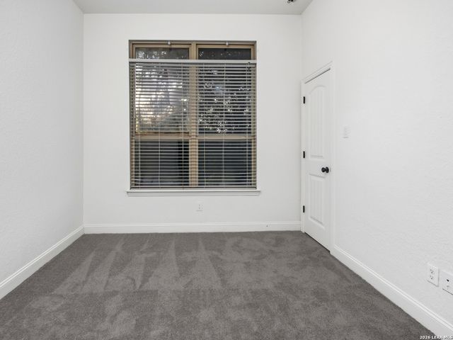 6102 Agoura Hvn, San Antonio, TX 78244