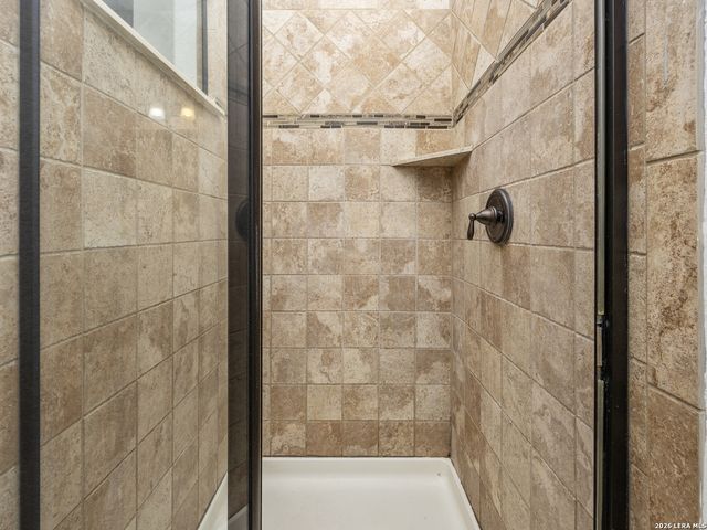 6102 Agoura Hvn, San Antonio, TX 78244