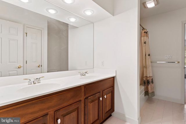 536 BRIDGEVIEW DR, Lemoyne, PA 17043