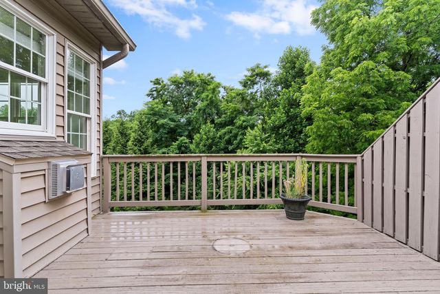 536 BRIDGEVIEW DR, Lemoyne, PA 17043