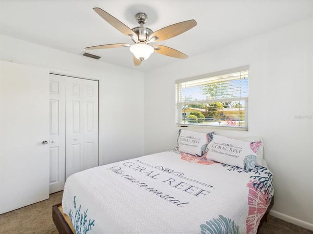 1390 S HILLCREST AVENUE, Clearwater, FL 33756