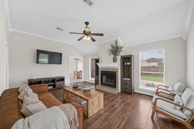 3603 Lone Pine Drive, Santa Fe, TX 77510