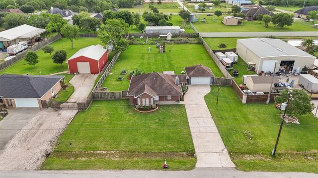 3603 Lone Pine Drive, Santa Fe, TX 77510