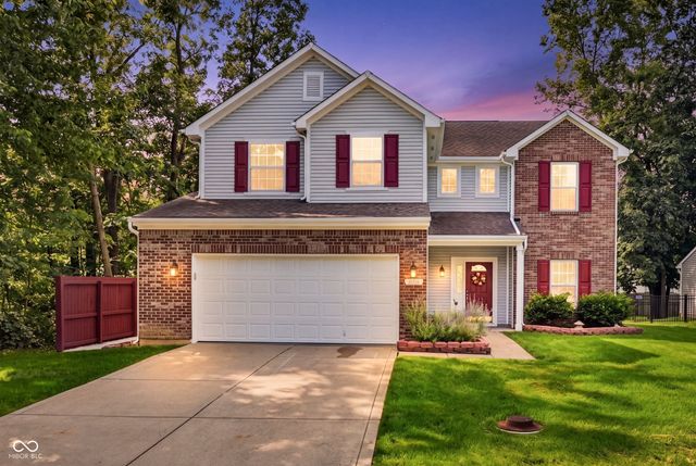 10695 Trailwood Drive, Fishers, IN 46038