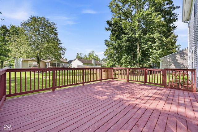 10695 Trailwood Drive, Fishers, IN 46038