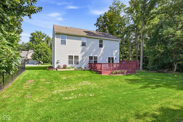 10695 Trailwood Drive, Fishers, IN 46038