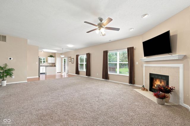 10695 Trailwood Drive, Fishers, IN 46038