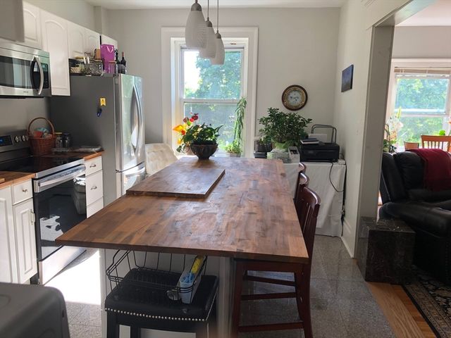 318 Tappan 2, Brookline, MA 02445