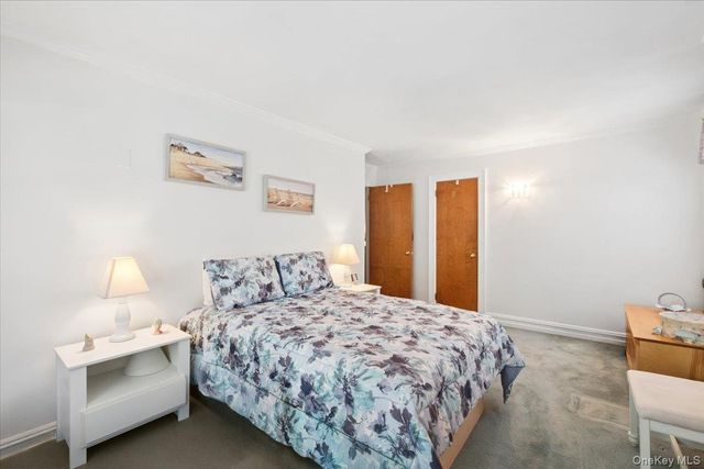 1241 Rhinelander Avenue, Bronx, NY 10461