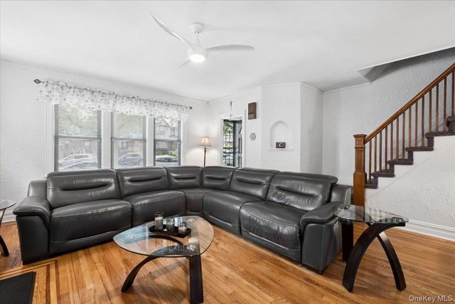 1241 Rhinelander Avenue, Bronx, NY 10461