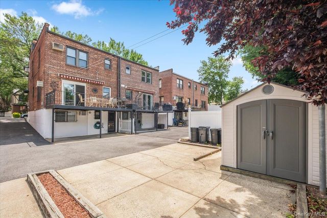 1241 Rhinelander Avenue, Bronx, NY 10461