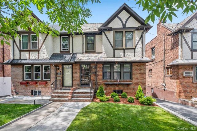 1241 Rhinelander Avenue, Bronx, NY 10461