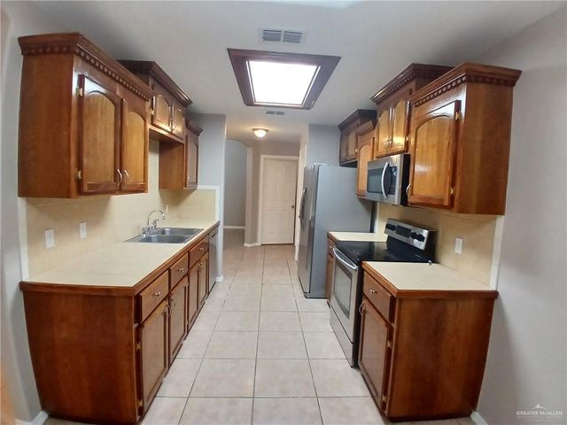 3216 Ginger Avenue, Edinburg, TX 78539