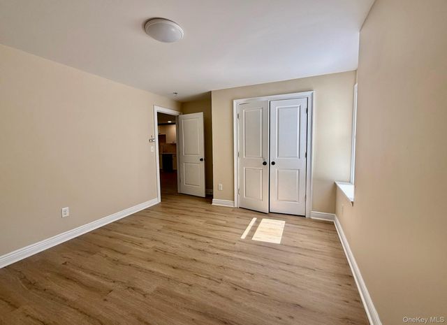 61 South, Warwick, NY 10990