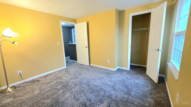 5670 Villas Creek Drive, Mason, OH 45040