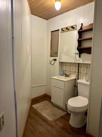 94 Hillcrest Road, Mammoth Spring, AR 72554