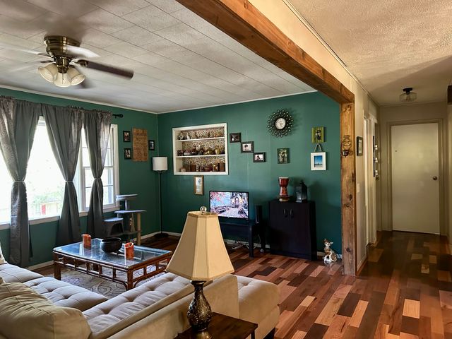 94 Hillcrest Road, Mammoth Spring, AR 72554