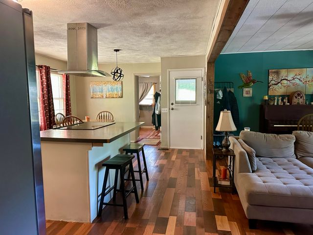 94 Hillcrest Road, Mammoth Spring, AR 72554