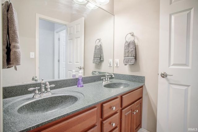 4524 E Foxmoor Lane, Lafayette, IN 47905