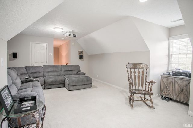 4524 E Foxmoor Lane, Lafayette, IN 47905