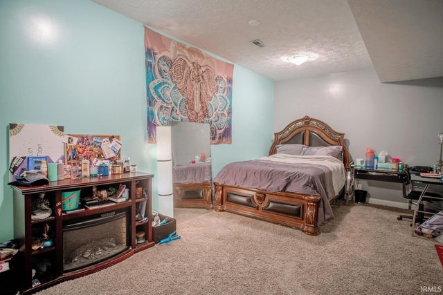 4524 E Foxmoor Lane, Lafayette, IN 47905
