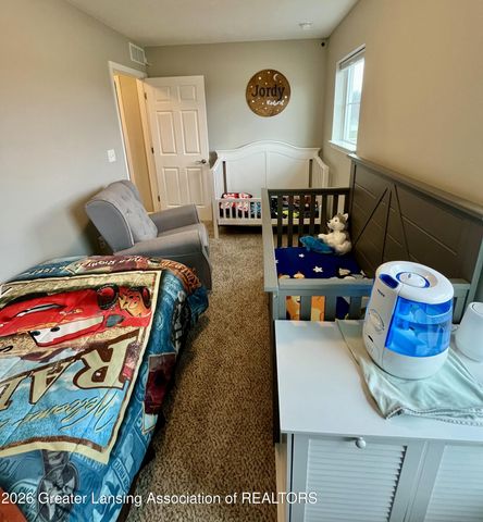 422 Oakwood Drive, Charlotte, MI 48813