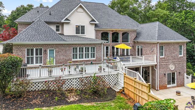105 Steeplechase Run, Warner Robins, GA 31088