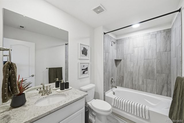 23199 E Narrowleaf Drive, Aurora, CO 80016