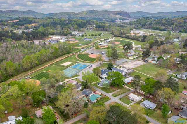 106 Emma Street, Glencoe, AL 35905