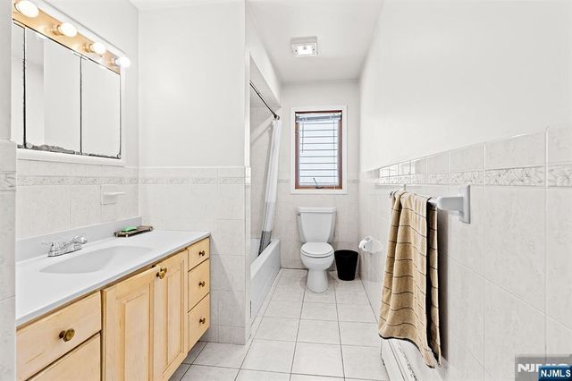 19 Cherry, Garfield, NJ 07026