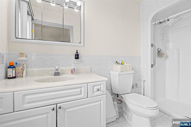 19 Cherry, Garfield, NJ 07026