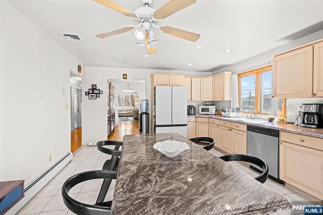 19 Cherry, Garfield, NJ 07026