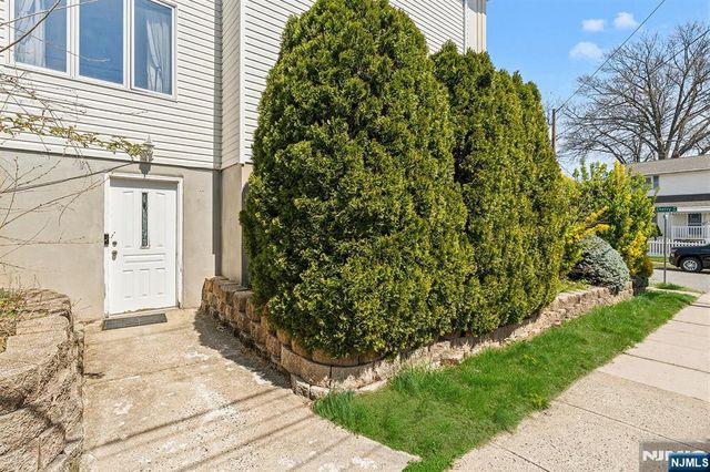 19 Cherry, Garfield, NJ 07026