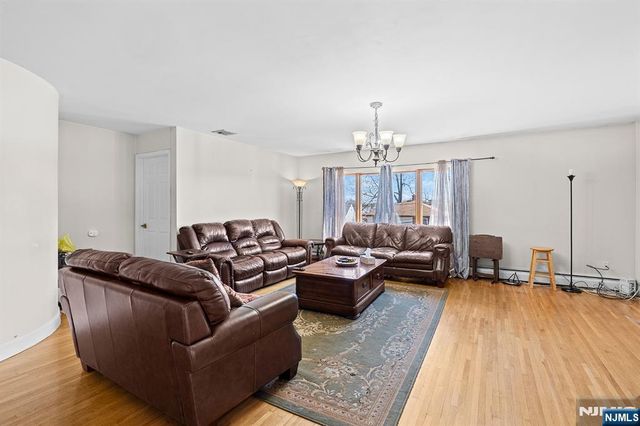 19 Cherry, Garfield, NJ 07026