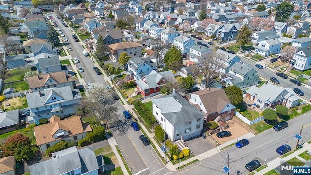 19 Cherry, Garfield, NJ 07026