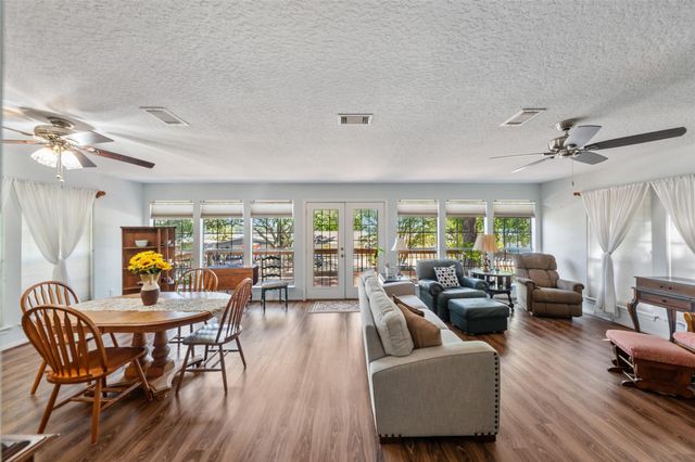 14219 Shadow Bay Drive J, Willis, TX 77318