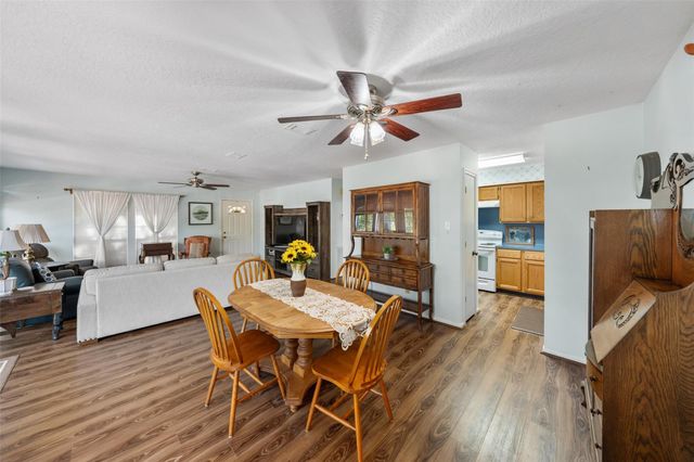 14219 Shadow Bay Drive J, Willis, TX 77318