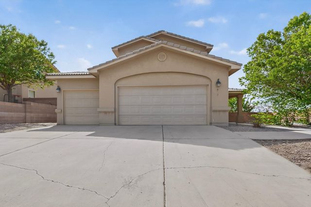 929 Loma Pinon Loop NE, Rio Rancho, NM 87144