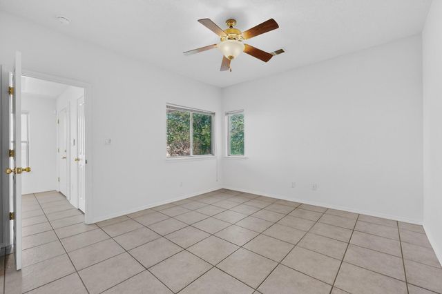 929 Loma Pinon Loop NE, Rio Rancho, NM 87144