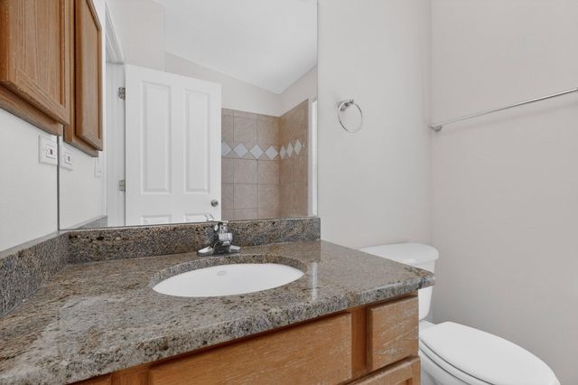 929 Loma Pinon Loop NE, Rio Rancho, NM 87144