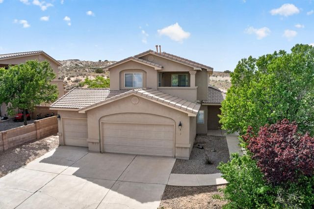 929 Loma Pinon Loop NE, Rio Rancho, NM 87144