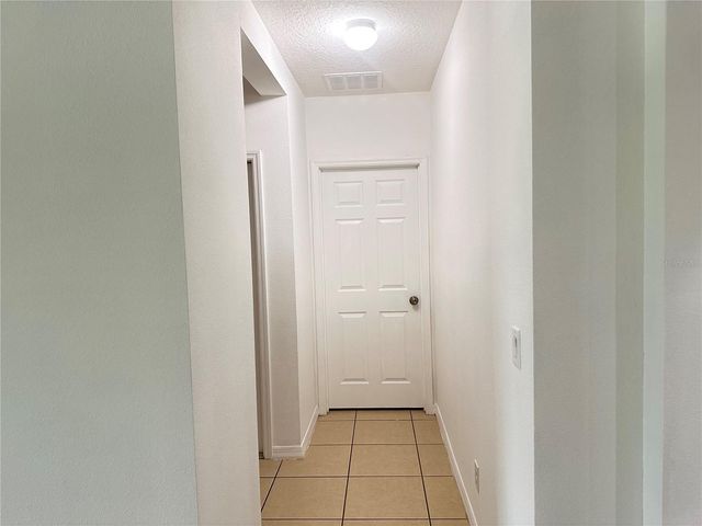 477 KESTREL DRIVE, Groveland, FL 34736