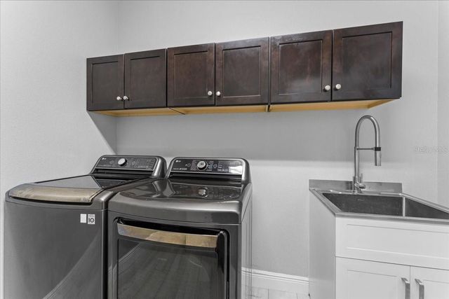 1675 FEATHER GRASS LOOP, Lutz, FL 33558