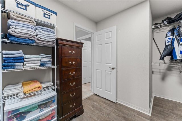 1675 FEATHER GRASS LOOP, Lutz, FL 33558