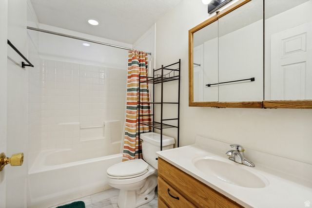 2059 CALIFORNIA CIR, Provo, UT 84606