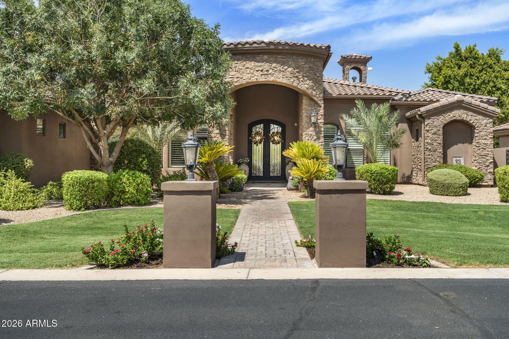 6032 W Victoria Place, Chandler, AZ 85226 — photo 2