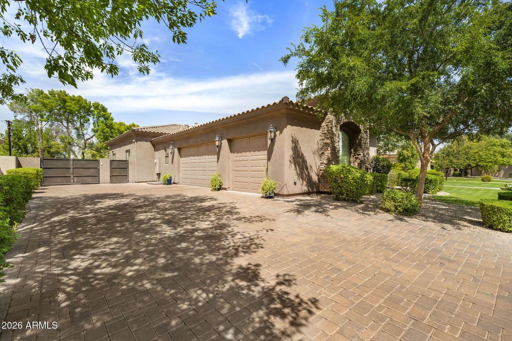 6032 W Victoria Place, Chandler, AZ 85226 — photo 5