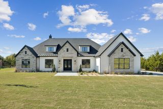 3035 Stonebriar Drive, Waxahachie, TX 75165