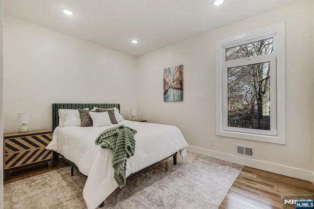 393 Myrtle Avenue, Irvington, NJ 07111