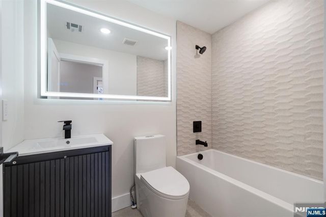 393 Myrtle Avenue, Irvington, NJ 07111